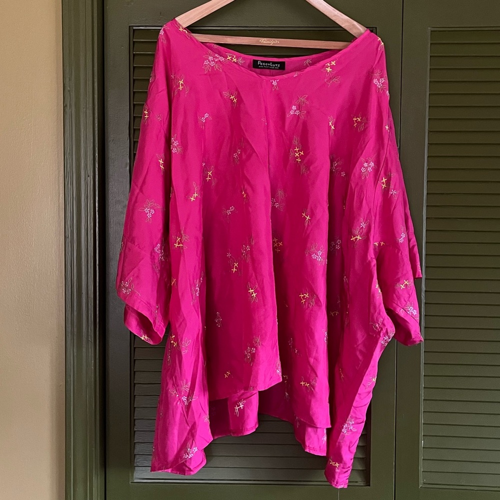 Peggy Lutz Plus Floral Shell Top